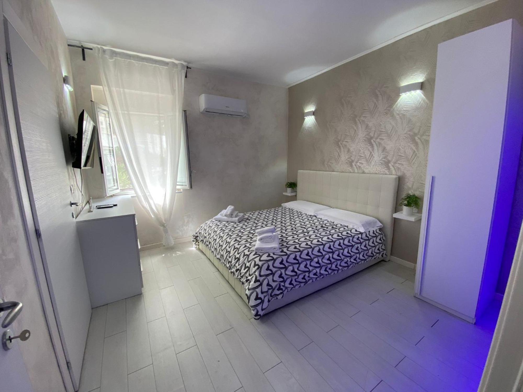 Newhouse Dante Apartman Bari Kültér fotó