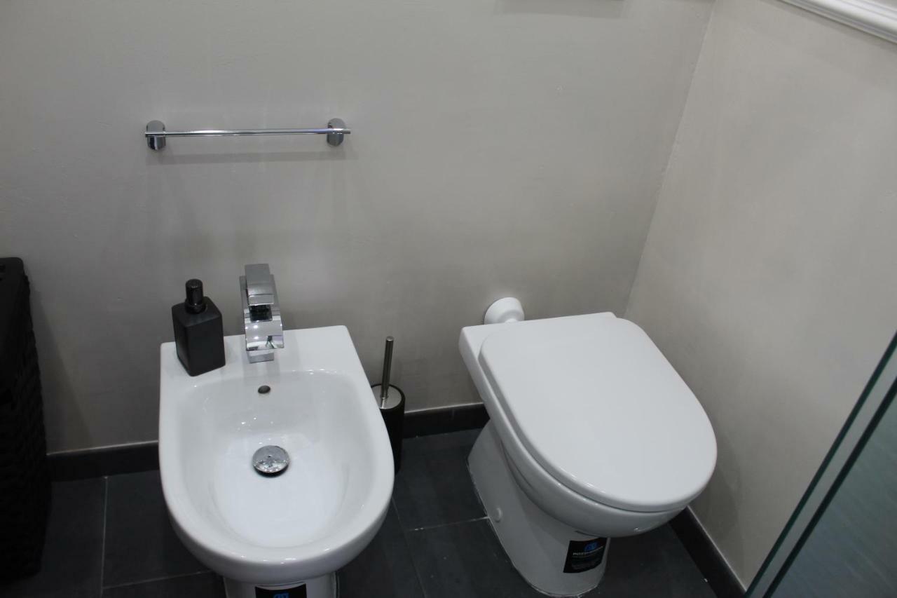 Newhouse Dante Apartman Bari Kültér fotó